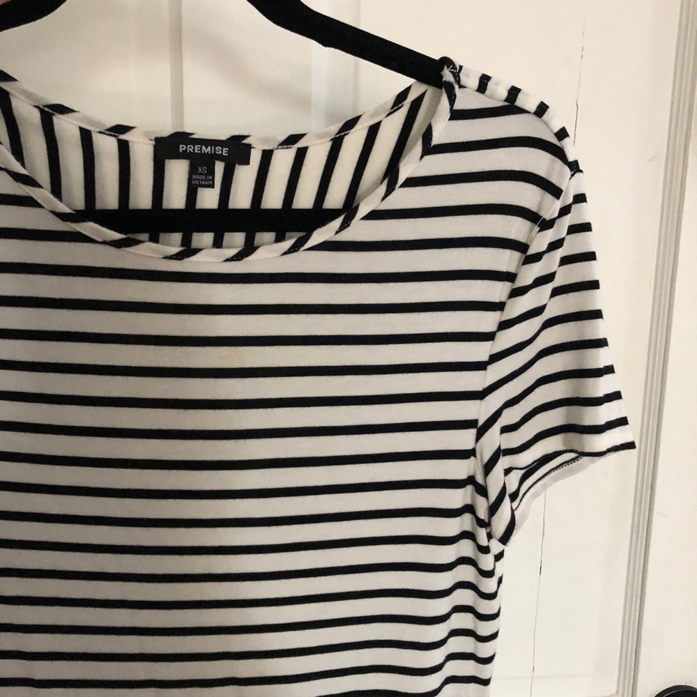 🌞 (3/$25) Striped top